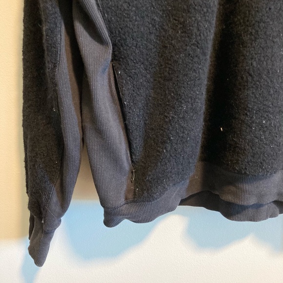 Lululemon Stand Out Sherpa 1/4 Pullover - Picture 5 of 10